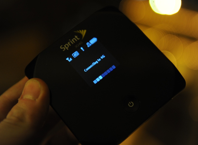 Illustration for article titled Sprint Overdrive Pocket WiMax Router Hands On: Oversized Internet, Tiny Box